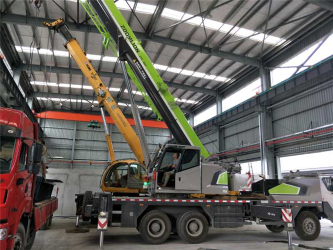 三水区高空车出租需要注意哪些安全事项？