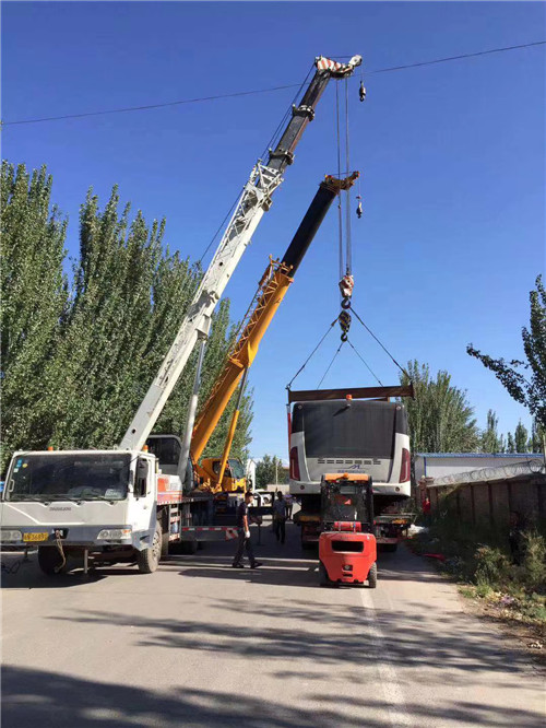 三水区港口集装箱搬运案例